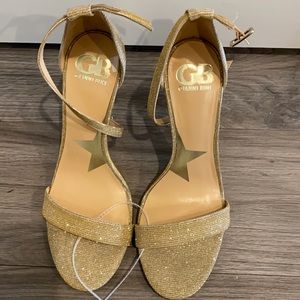 Metallic heel! Never Worn!!